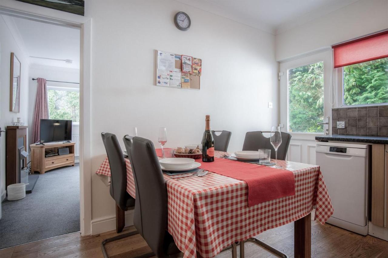Glenvale - 2 Bedroom Apartment - Сондерсфут Екстер'єр фото