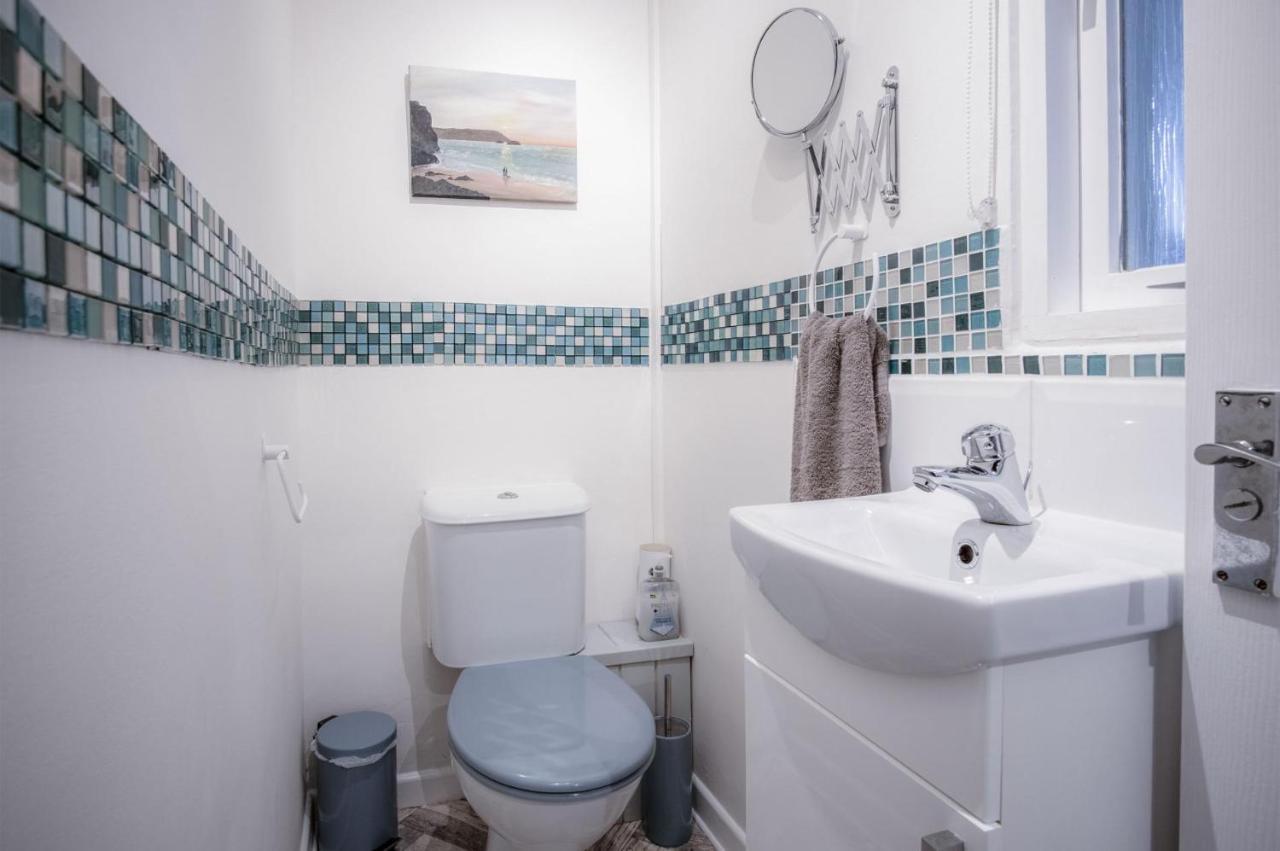 Glenvale - 2 Bedroom Apartment - Сондерсфут Екстер'єр фото